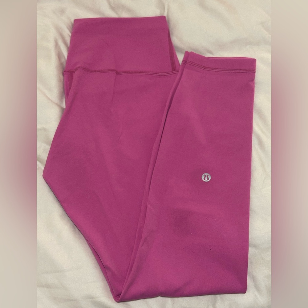 Lululemon Wunder Train High-Rise
Tight 25" in Pow Pink Tone